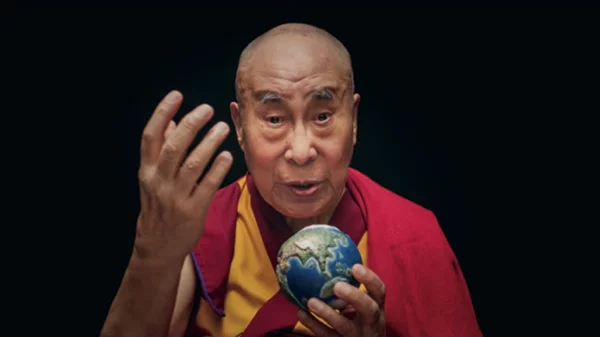 Μπάρμπαρα Μίλερ: Η σκηνοθέτρια που "εξομολόγησε" τον Δαλάι Λάμα