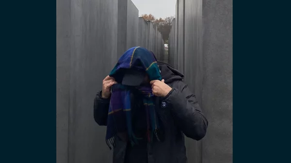 Δέκα ερωτήσεις στον πρωτοεμφανιζόμενο ράπερ EXHALETHEMIST