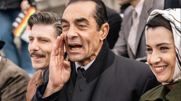 Μία νέα ματιά στο "Porto Leone: Στη Γειτονιά με τα Κόκκινα Φανάρια"