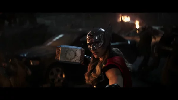 Δείτε τη Νάταλι Πόρτμαν ως Θορ στο τρέιλερ του "Thor: Love and Thunder"