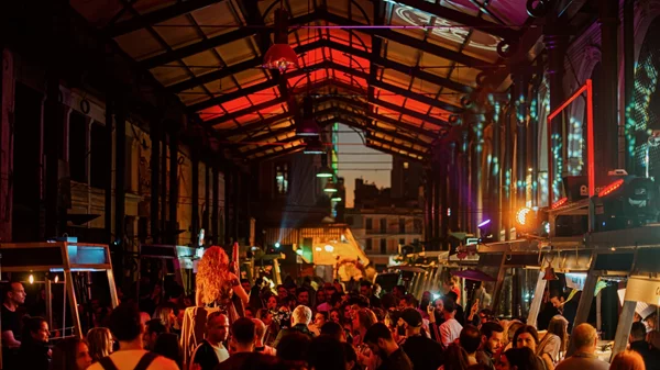 Το "Σymposio" επιστρέφει για νέα σεζόν στη Βαρβάκειο