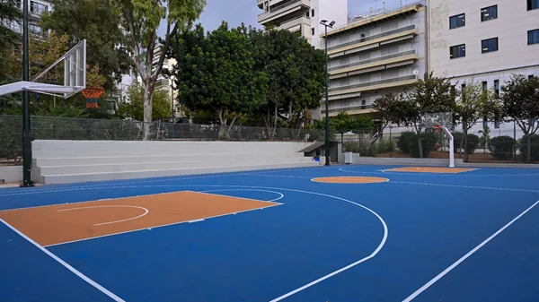 Παραδίδονται προς χρήση στους πολίτες εννέα γήπεδα μπάσκετ σε έξι ανοιχτούς αθλητικούς χώρους του ΟΠΑΝΔΑ