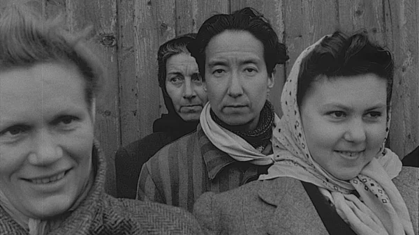 Ένα αφιέρωμα γεμάτο queer ιστορίες από το Vodafone TV