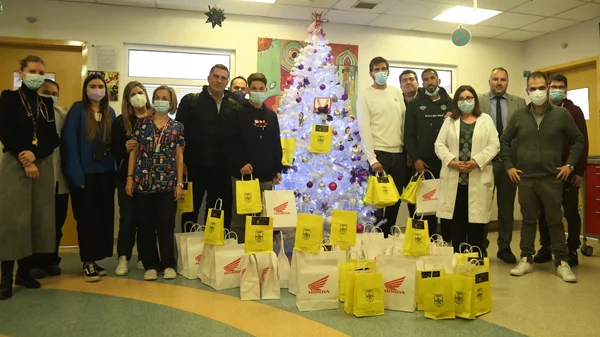 Ο Όμιλος Επιχειρήσεων Σαρακάκη σε δράση ΕΚΕ για τα παιδιά του Συλλόγου Λάμψη