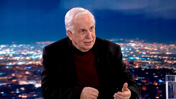 Ο Σάββας Σαββόπουλος μιλάει στη Νίκη Λυμπεράκη στη "Μεγάλη Εικόνα"