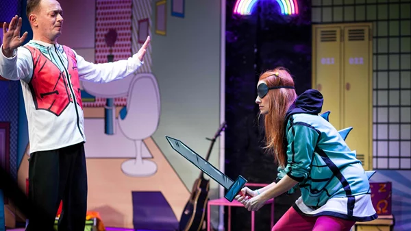 Μάθε "Πώς να γίνεις σούπερ ήρωας" στο Θέατρο Σταθμός!