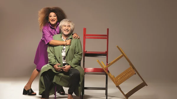 "Όταν πέθανα": Συνεχίζεται ακάθεκτη η νέα κωμωδία του Λάκη Λαζόπουλου