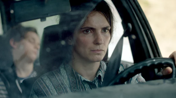 Η Μπλέρτα Μπασόλι και η γυναικεία χειραφέτηση στη "Βασίλισσα της Κυψέλης"