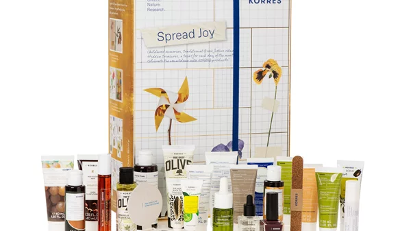 Η KORRES υποδέχεται τις φετινές γιορτές με premium holiday gift boxes και φυσικά, το εμβληματικό Advent Calendar