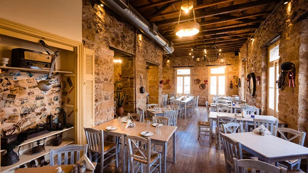 "Αυγό του Κόκορα": Γιορτάζουμε με νοστιμιά και θαλπωρή