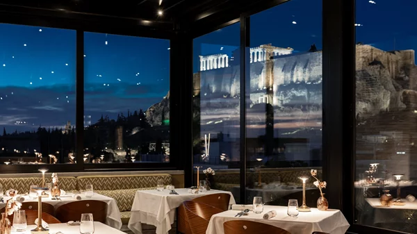 Love is in the air στην ταράτσα του "Sense"