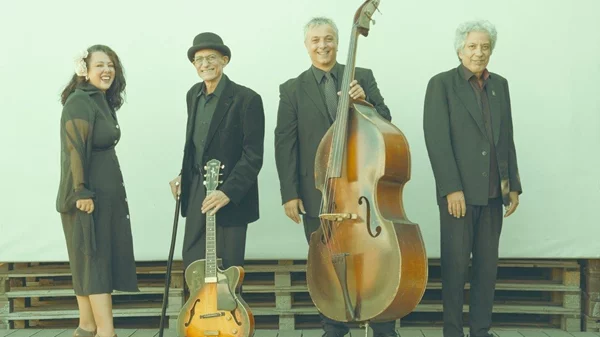 Ο Frank Sinatra συναντά την Ella Fitzgerald στο "Orient Express"