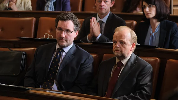 Η νέα σειρά του Cinobo είναι ένας καφκικός εφιάλτης βγαλμένος από την πραγματικότητα