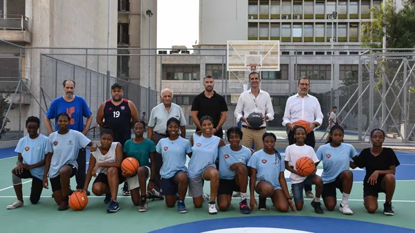 "Υιοθέτησε την πόλη σου": Δύο παλιοί αθλητικοί χώροι στους Αμπελόκηπους απέκτησαν πνοή