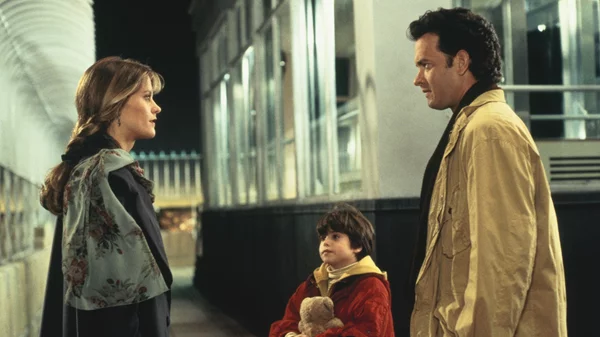 6 χριστουγεννιάτικες ταινίες που (δε θα βαρεθούμε να) βλέπουμε στην TV