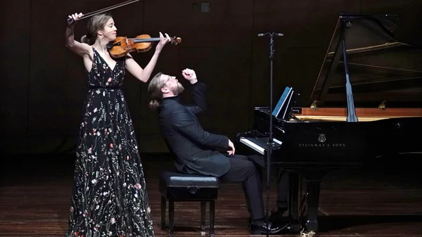 Εντυπωσιακά ρεσιτάλ βιολιού-πιάνου εκλεκτών Ευρωπαίων σολίστ (Φρανγκ/Καζούχιν και Νόρντιο/Σορτίνο) στο Μέγαρο