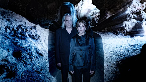 "Nέκυια": Η καθηλωτική ραψωδία του ομηρικού έπους με τον Γιάννη Αγγελάκα στη Στέγη