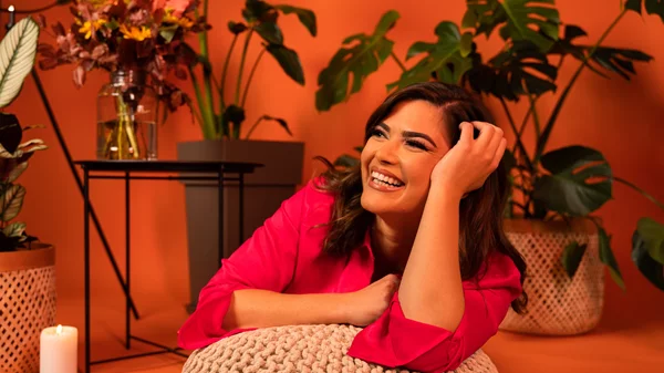 Η Μαρία Κουτσουρλή εκπέμπει "Ζωντανά απ’ το σαλόνι"