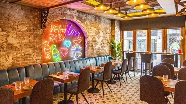 "NiDo": Τι νέα από τη "φωλιά" του Κολωνακίου;