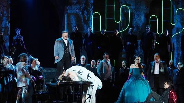 Η "Τραβιάτα" της Εθνικής Λυρικής Σκηνής αναβιώνει στο Ηρώδειο με διάσημους οπερατικούς αστέρες απογειώνοντας τον μουσικό Ιούλιο