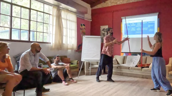 Δωρεάν εργαστήρι για καλλιτέχνες με και χωρίς αναπηρία πάνω στην "Τέχνη της Σύνδεσης"