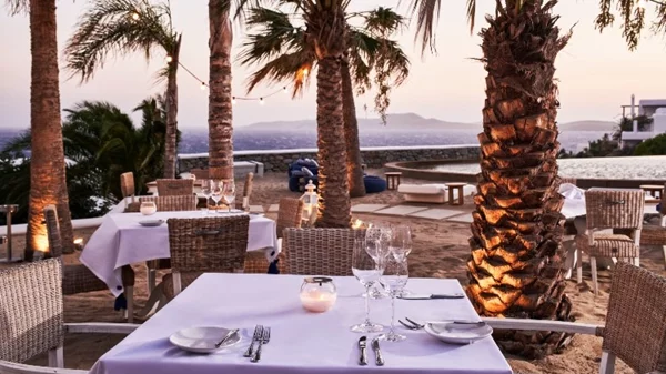 "Mikrasia Mykonos", Μύκονος