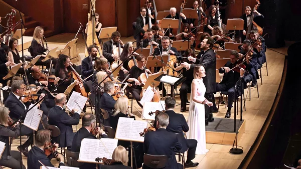 Άνισες εντυπώσεις από συναυλίες της Συμφωνικής Ορχήστρας της ΕΡΤ στο Μέγαρο