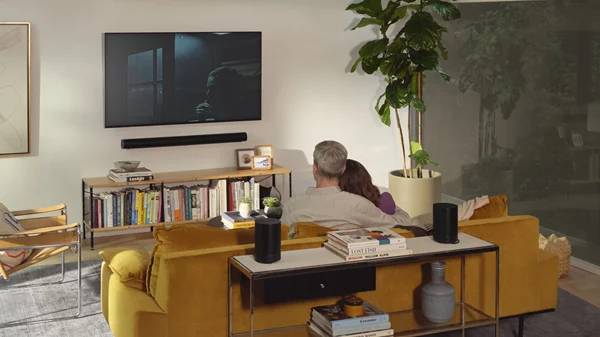 Sonos ERA 100: Απολαύστε την τέλεια ακουστική εμπειρία για την ημέρα του Αγίου Βαλεντίνου