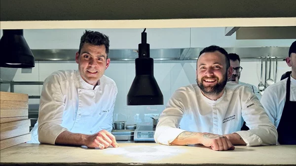 Ο zohós εγκαινιάζει τη νέα σεζόν με μια ακόμα Side by Side γαστρονομική εμπειρία