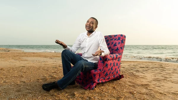 Η καρδιά της Αφρικής χτυπά στο Ηρώδειο με τον Γιουσού Ν΄Ντουρ