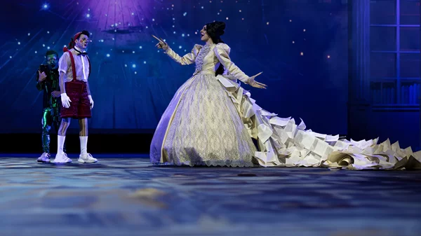 Αυτές τις γιορτές κάνουμε βουτιά στον μαγικό κόσμο του Πινόκιο