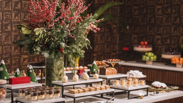 Το "One&Only Aesthesis" υποδέχεται τις γιορτές: Μια εορταστική απόδραση πολυτέλειας στην Αθηναϊκή Ριβιέρα