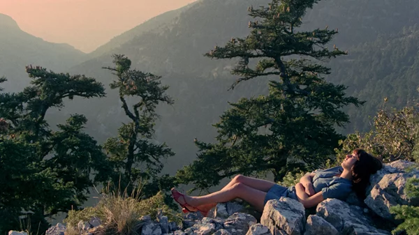 "Ζέτα, Φλωρέττα, Νίκη": Σπουδαίες ταινίες του ελληνικού σινεμά στη Στέγη