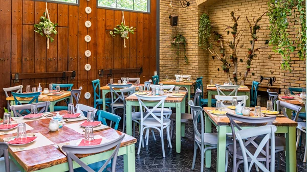 "Τρεις λαλούν": Vegan κουζίνα με ουσία