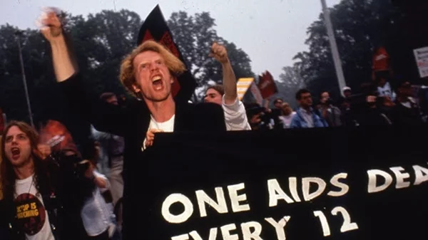 Παγκόσμια Ημέρα κατά του AIDS: 10 ταινίες και ντοκιμαντέρ που πρέπει να παρακολουθήσεις