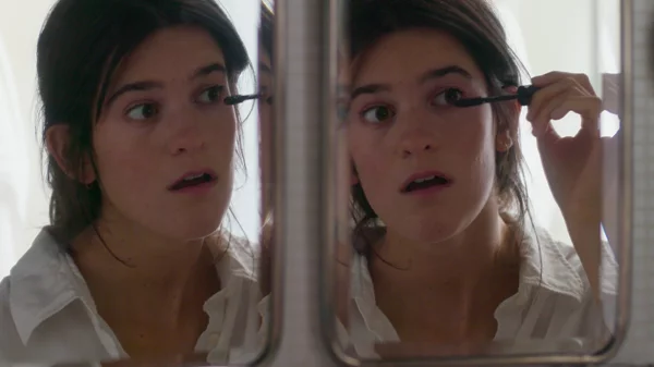 Η Σουζάν Λιντόν μας συστήνεται με το "16 Φορές Άνοιξη"