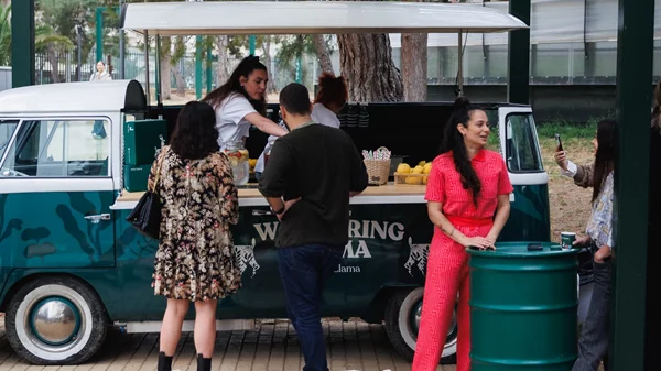 Holy Llama Bakery: Yποδέχτηκε την Άνοιξη με το πιο iconic boho picnic στο Άλσος της Νέας Σμύρνης