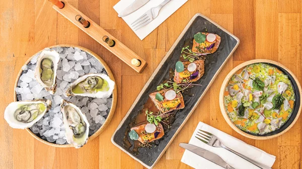 Γευστική στάση στους Αμπελόκηπους: 5 εστιατόρια που αξίζει να δοκιμάσεις