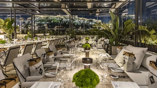 Τα Tasty Awards 2024 στρώνουν τραπέζι με το Esquire