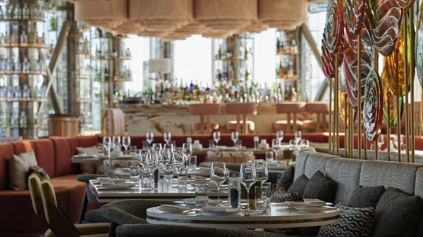 Τα Food & Wine Pairings επιστρέφουν στο "Jenny’s Rooftop"