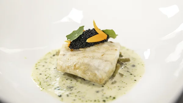 Το ελληνικό ψάρι ιχθυοκαλλιέργειας δίνει στη Le Monde σεμινάρια ποιότητας και γεύσης