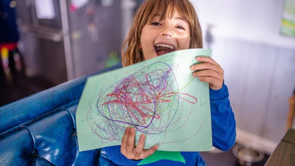 Η σημασία της φροντίδας και καθοδήγησης μέχρι τα 5 έτη"