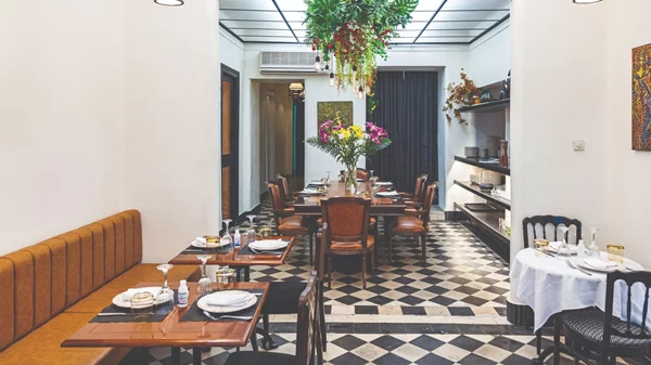 Το S.Pellegrino και το Acqua Panna μας περιμένουν στην "Grande Dame"