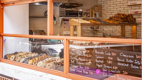 Bakel: ο νέος προορισμός για Νεοϋορκέζικα bagels στην Αθήνα