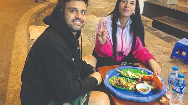 20 μέρες στο Βιετνάμ: ταξιδεύοντας και τρώγοντας με τον Βασίλη Στεφανάκη και την Ελένη Σαράντη