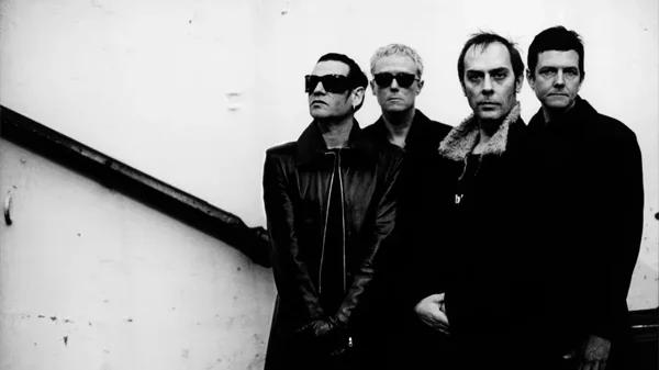 40 κεράκια Bauhaus με... χρόνο-καθυστέρηση στο Release Athens