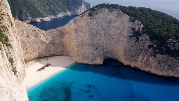 Tο "Ναυάγιο" της Ζακύνθου κλείνει ξανά για λόγους ασφαλείας