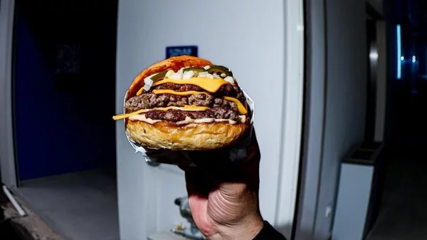 Ξαναβγαίνουμε στην Αρχελάου