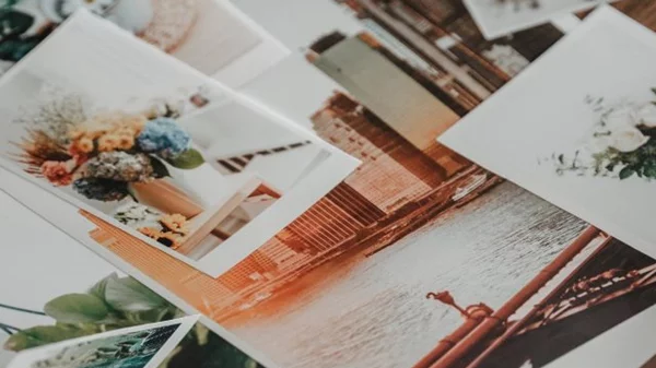 "Φτιάχνουμε τη δική μας αφίσα" στο εργαστήριο κολλάζ για παιδιά του Νιάρχος