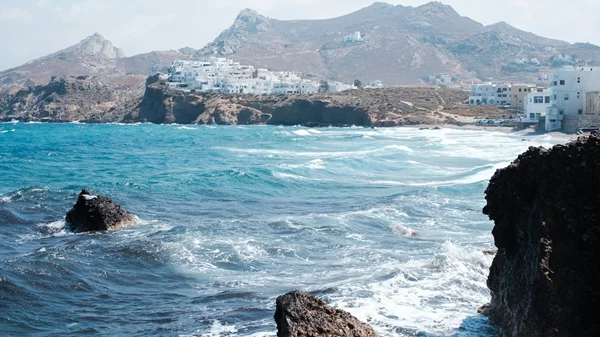 To ελληνικό νησί που βρίσκεται στο top-10 των καλοκαιρινών προορισμών για το 2025